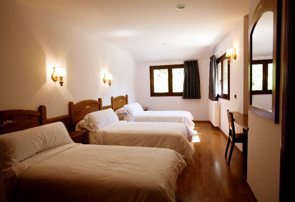 Hotel&SPA Niunit El Serrat Exterior foto