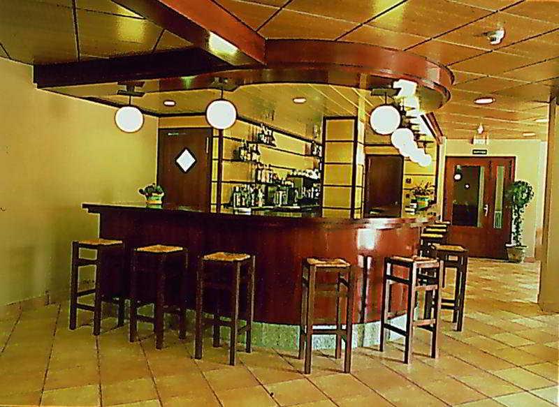 Hotel&SPA Niunit El Serrat Restaurant foto